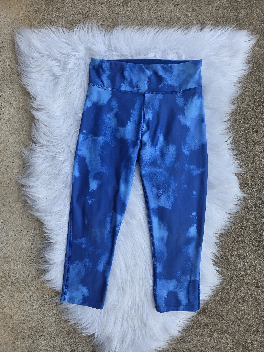 Reebok - Kids Blue Tie-Dye Active Capri Leggings - Size Small